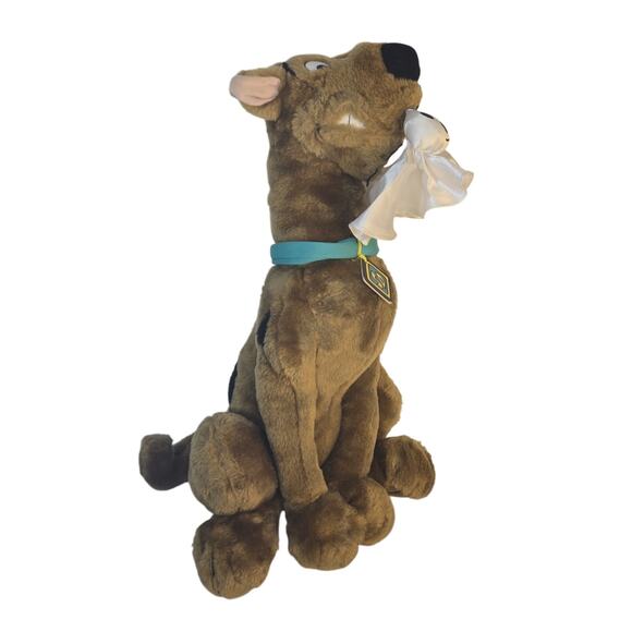 Scooby Doo Gnarling Teeth Holding Ghost Plush Sitting 2002 Toy Network 14" - Picture 1 of 10